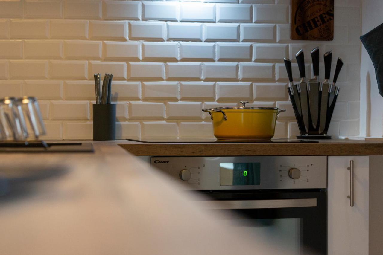 Dolce Nimes Centre Apartment Bagian luar foto