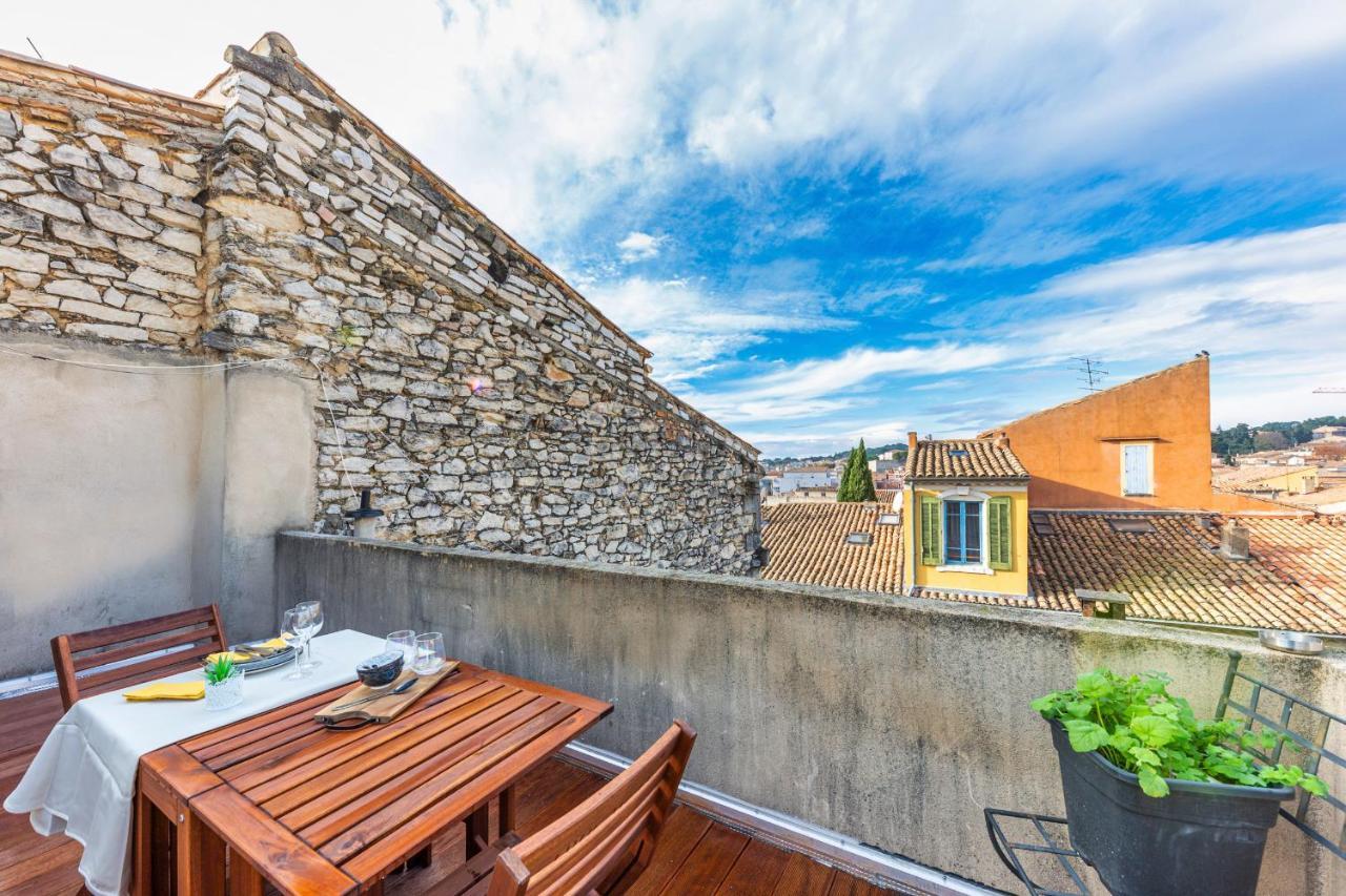 Dolce Nimes Centre Apartment Bagian luar foto
