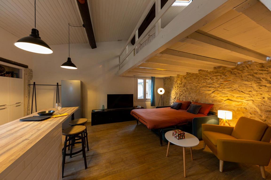 Dolce Nimes Centre Apartment Bagian luar foto
