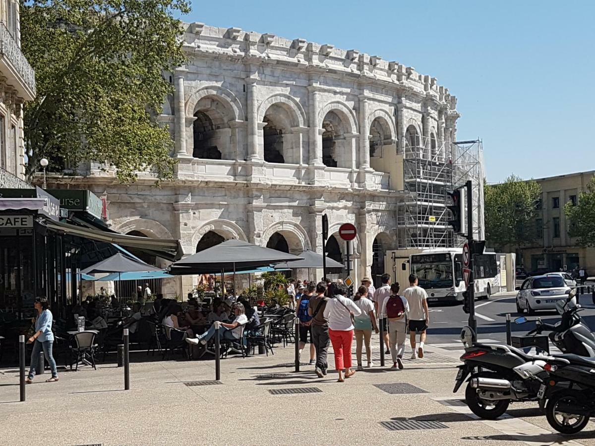 Dolce Nimes Centre Apartment Bagian luar foto