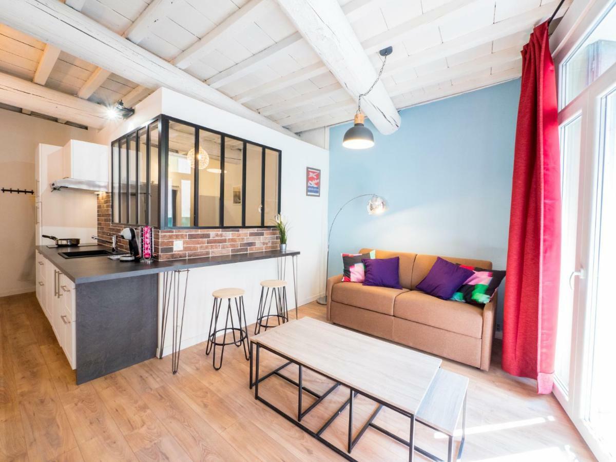 Dolce Nimes Centre Apartment Bagian luar foto