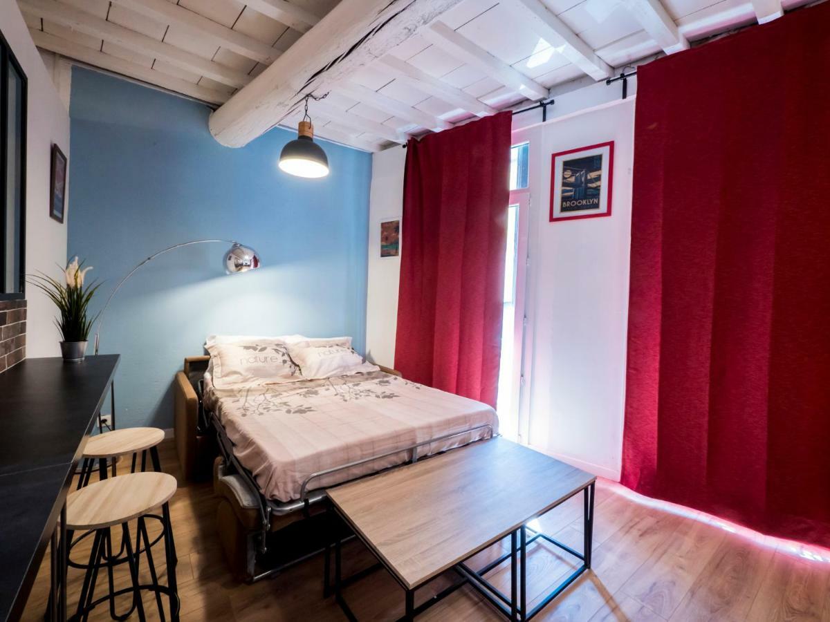 Dolce Nimes Centre Apartment Bagian luar foto